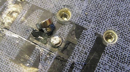 Onyx binding stainless steel screw broken.