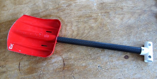 Home-made carbon fiber shovel shaft on G3 Guide shovel blade.