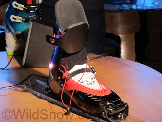 RC1 full carbon skimo race boot is Pierre Gignoux creation, shown here with 75 gram binding.