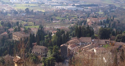 Looking down of the rolling hills of Asolo.