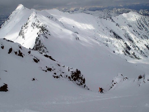 Eric Messerschmidt drops into a couloir mid-way on the Chiwaukum Traverse.
