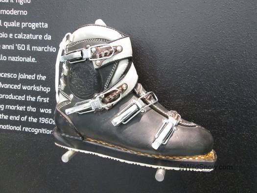 La Sportiva did make beautiful leather ski boots into the early 1960s.