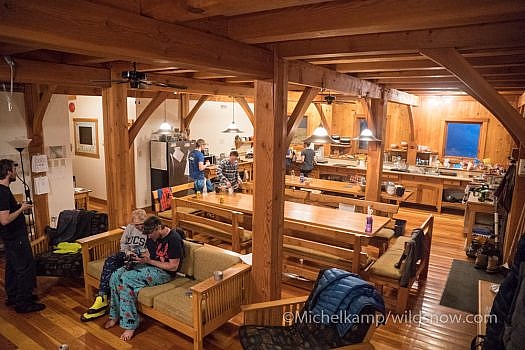 Bird's view of kitchen and dining area, the coziest ever.