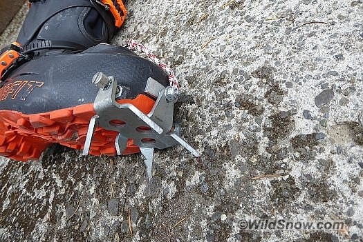 These Tech Crampons were adjusted to a conventional DIN toe boot, and fit the Hoji without reconfiguration.