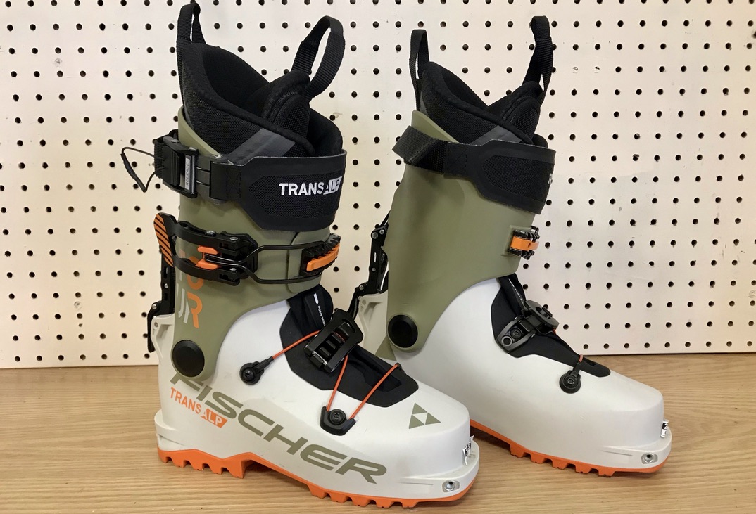 The 2021/22 Fischer TransAlp ski touring boot, the newest addition to the class of light mid-weight boots with a 50-50 focus on downhill and touring performance.