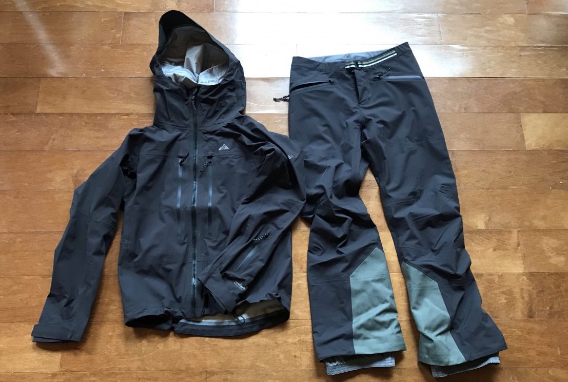 The Cham kit is only available in unisex sizing. As a petit woman 55, 115 lbs, I found the extra small to be on the edge of too big. It seems the sizing is very male oriented, with a baggy fit through the shoulders of the jacket and thighs of the pant.