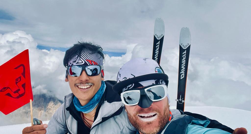 Prakash Sherpa and Benedikt Böhm